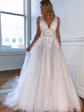 Charming V-eck Tulle V-back With Appliques A-line Long Wedding Dresses.DB10643