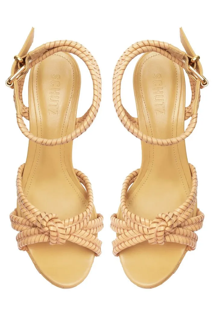 Kareena Woven Platform