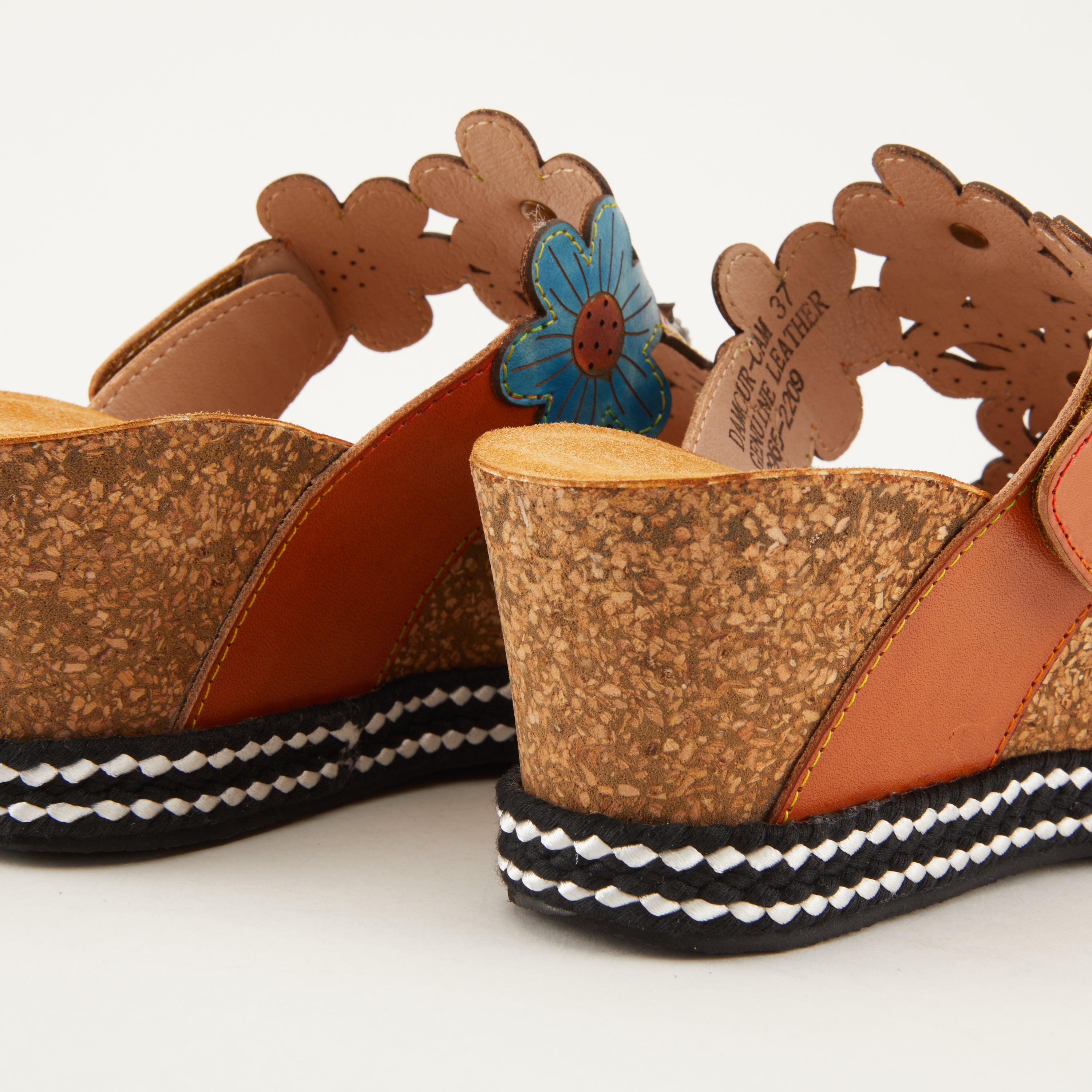 L'ARTISTE DAMOUR SLIDE SANDALS