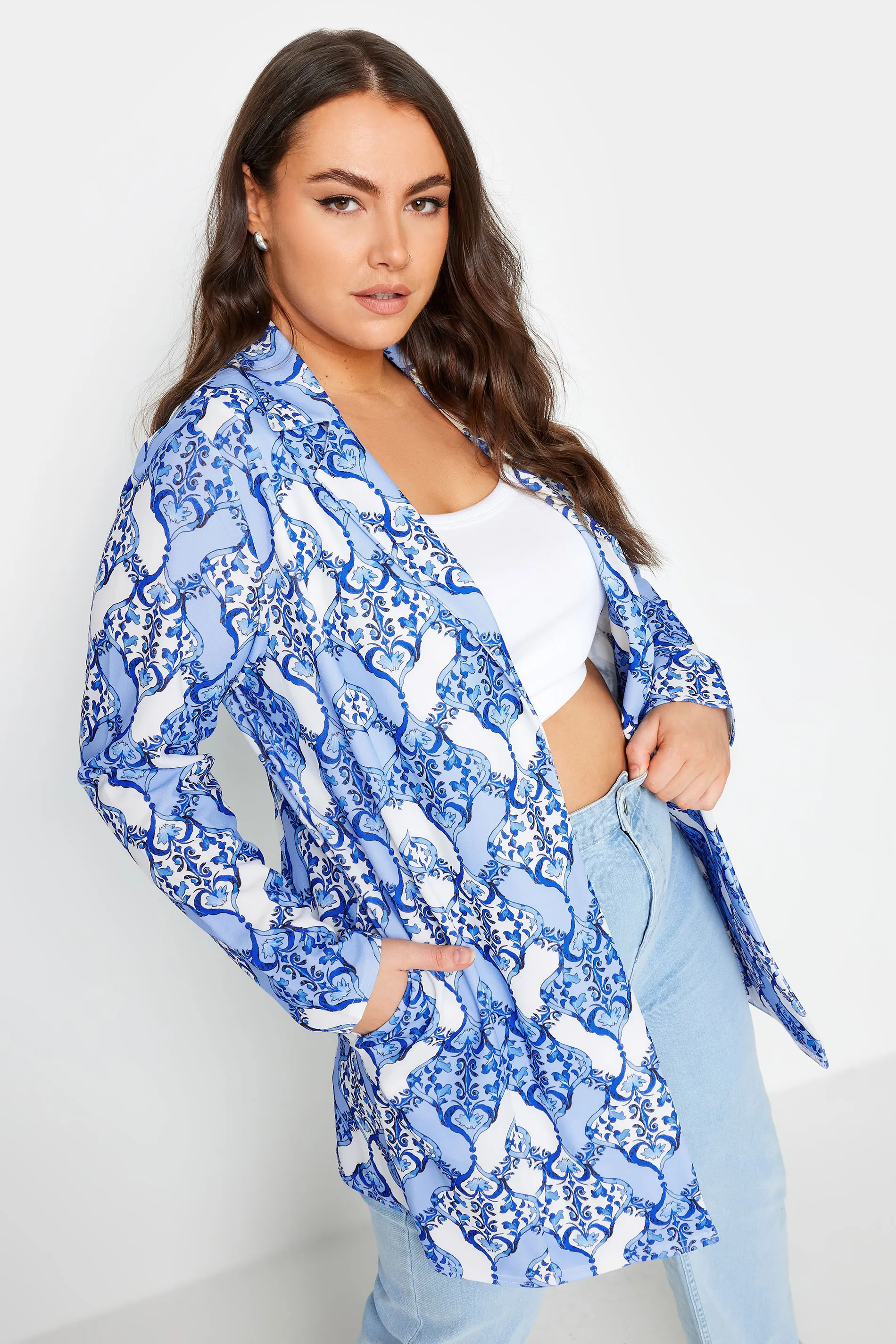 LIMITED COLLECTION Curve Blue Tile Print Blazer