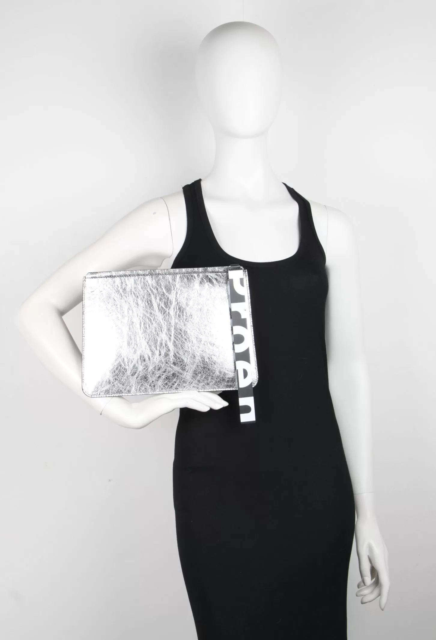 PS Medium Pouch, Metallic Paper, Silver