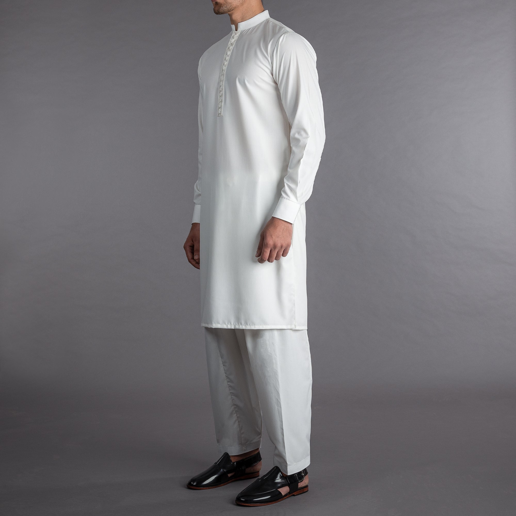 Riwaaj - White Shalwar Qameez