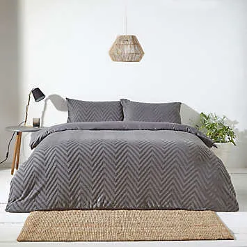 The Linen Yard Charcoal Chevron Tuft 100% Cotton Duvet Set | Kaleidoscope