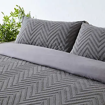 The Linen Yard Charcoal Chevron Tuft 100% Cotton Duvet Set | Kaleidoscope