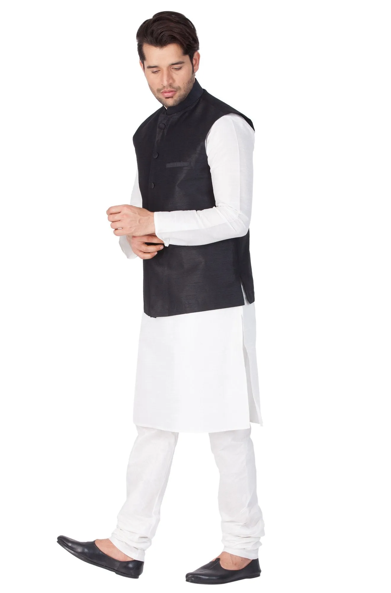 VASTRAMAY Men's White Cotton Silk Blend Kurta, Ethnic Jacket and Pyjama Set